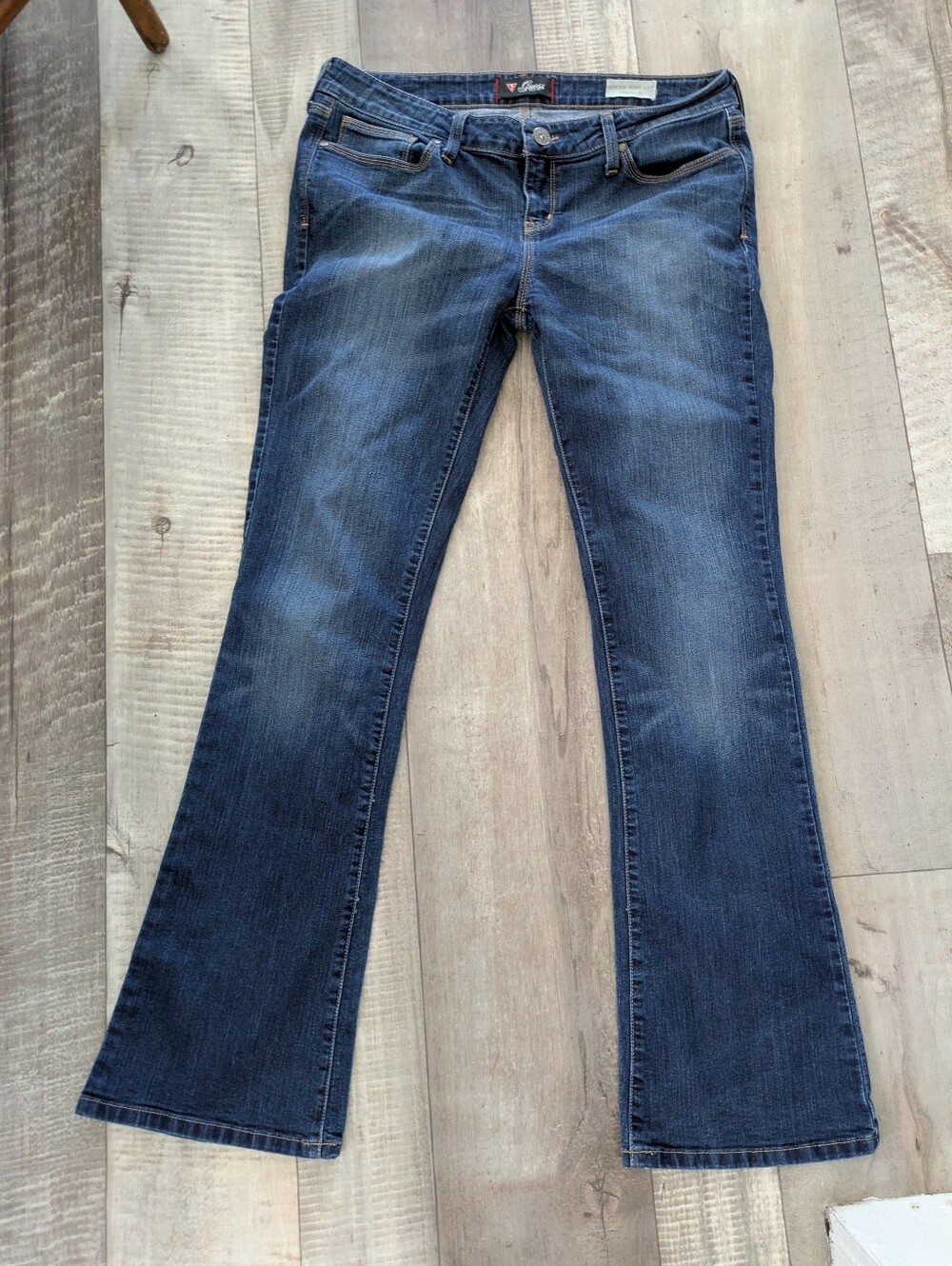 GUESS Adrianna Fit Jeans Womens 34 x 31 Blue Low Rise Skinny Bootcut Stretch Y2K